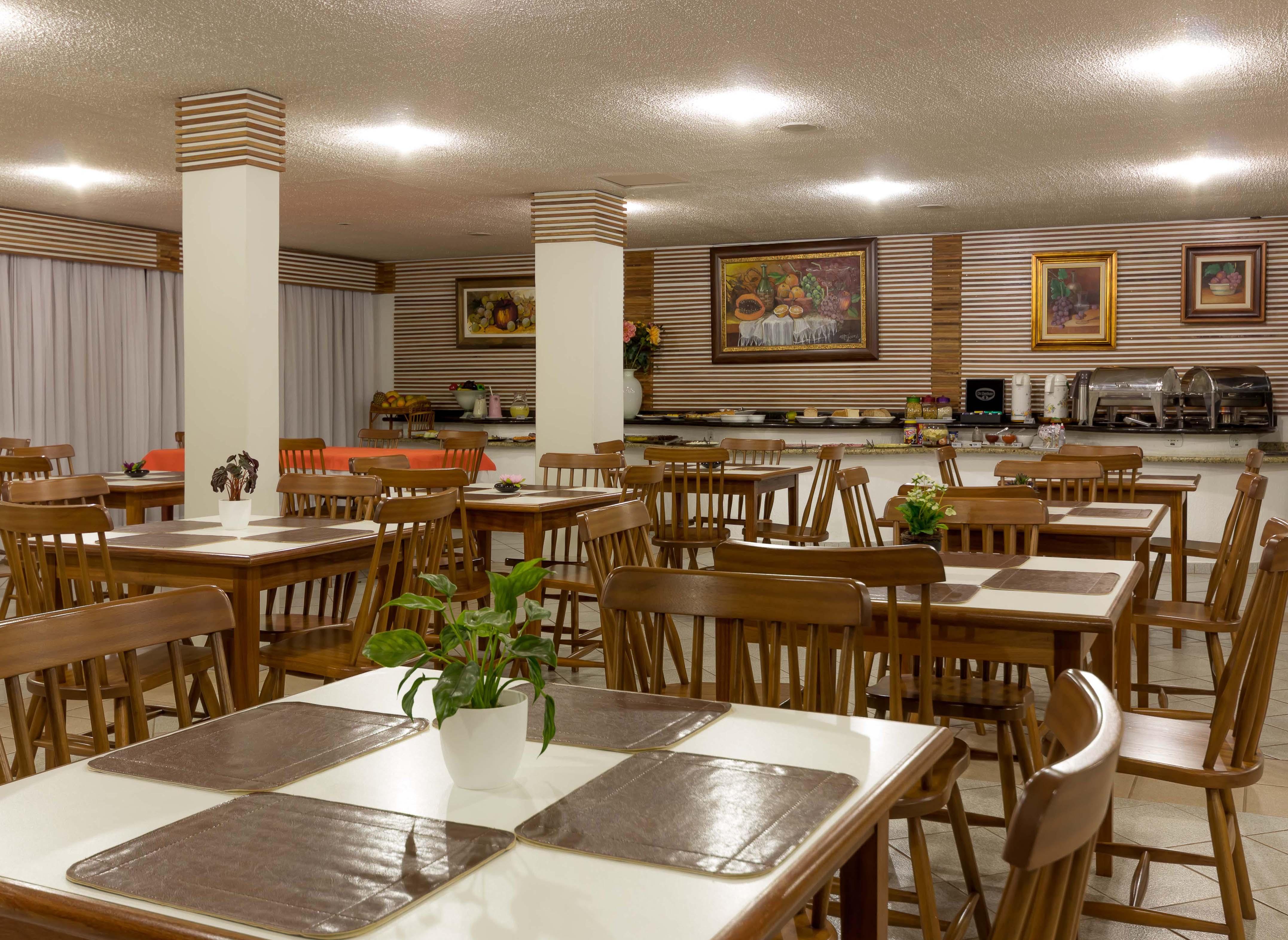 Hotel Damen Фос ду Игуасу Екстериор снимка