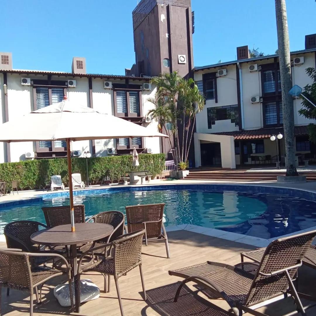 Hotel Damen Фос ду Игуасу Екстериор снимка
